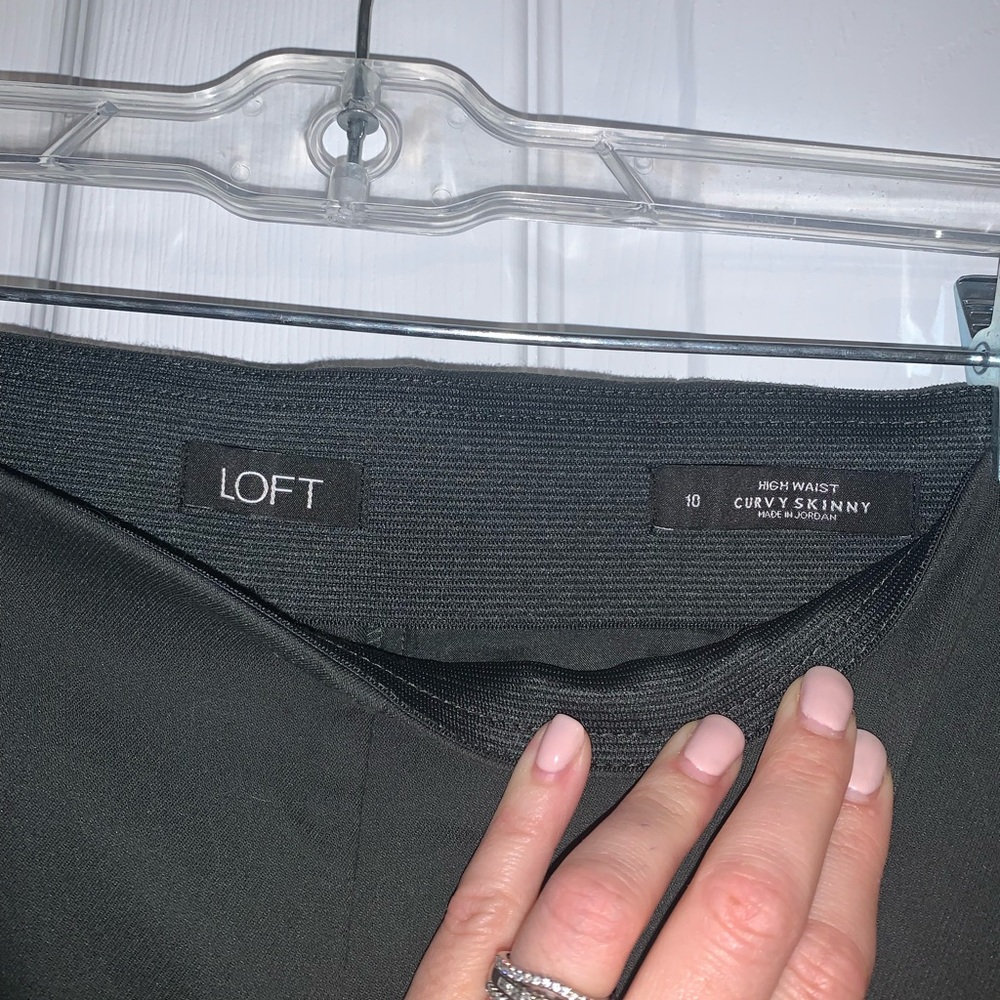 Loft high waisted, side zip, skinny leg pants- curvy cut
